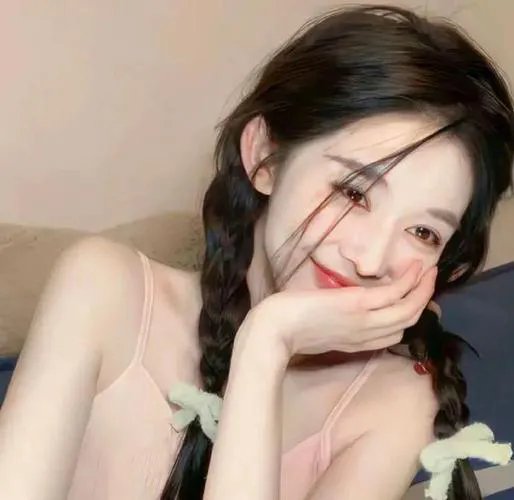 明天，我会成为谁的女友